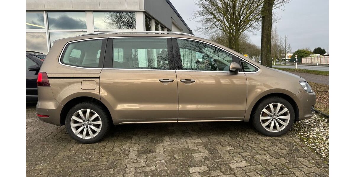 VW Sharan 256.000 km 9.896 &euro; Kevelaer 47623