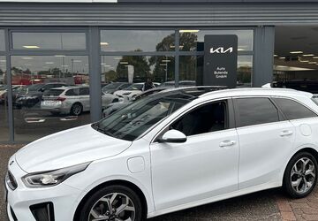 Kia ceed Sportswagon 121.000 km 17.990 &euro; Wesel 46485