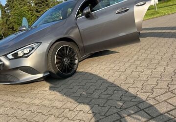 Mercedes-Benz 220 172.000 km 19.800 &euro; Wesel 46483