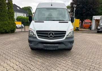 Mercedes-Benz Sprinter 256.300 km 10.900 &euro; Oberhausen 46047