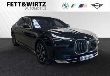 BMW i7 28.938 km 92.947 &euro; Wesel 46485