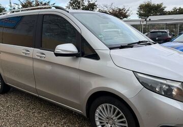 Mercedes-Benz 220 241.500 km 20.000 &euro; Wesel 46485