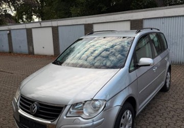 VW Touran 295.000 km 2.950 &euro; Wesel 46485