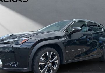 Lexus UX 20.309 km 29.900 &euro; Wesel 46485