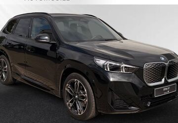 BMW iX1 4.000 km 51.790 &euro; Wesel 46485