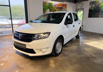 Dacia Sandero 221.024 km 1.990 &euro; Wesel 46487
