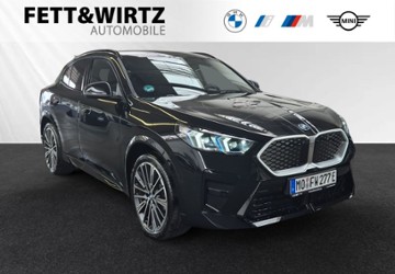 BMW iX2 6.000 km 54.980 &euro; Moers 47441