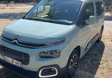 Citroen Berlingo 80.900 km 13.600 &euro; Duisburg 47055